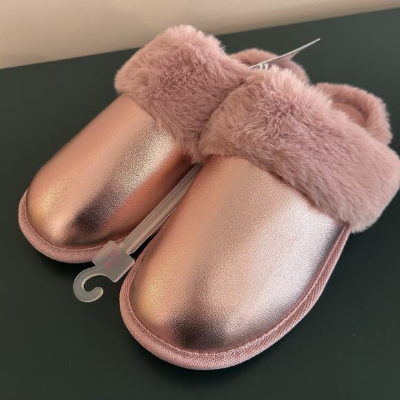 Auden Pink Metallic Faux Fur Slippers Women’s 7/8 Christmas Glam Feminine - Picture 2 of 4